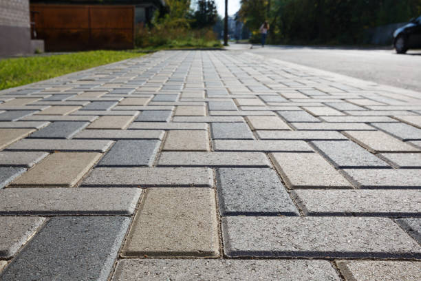Best Driveway Paving Company  in Okolona, MS